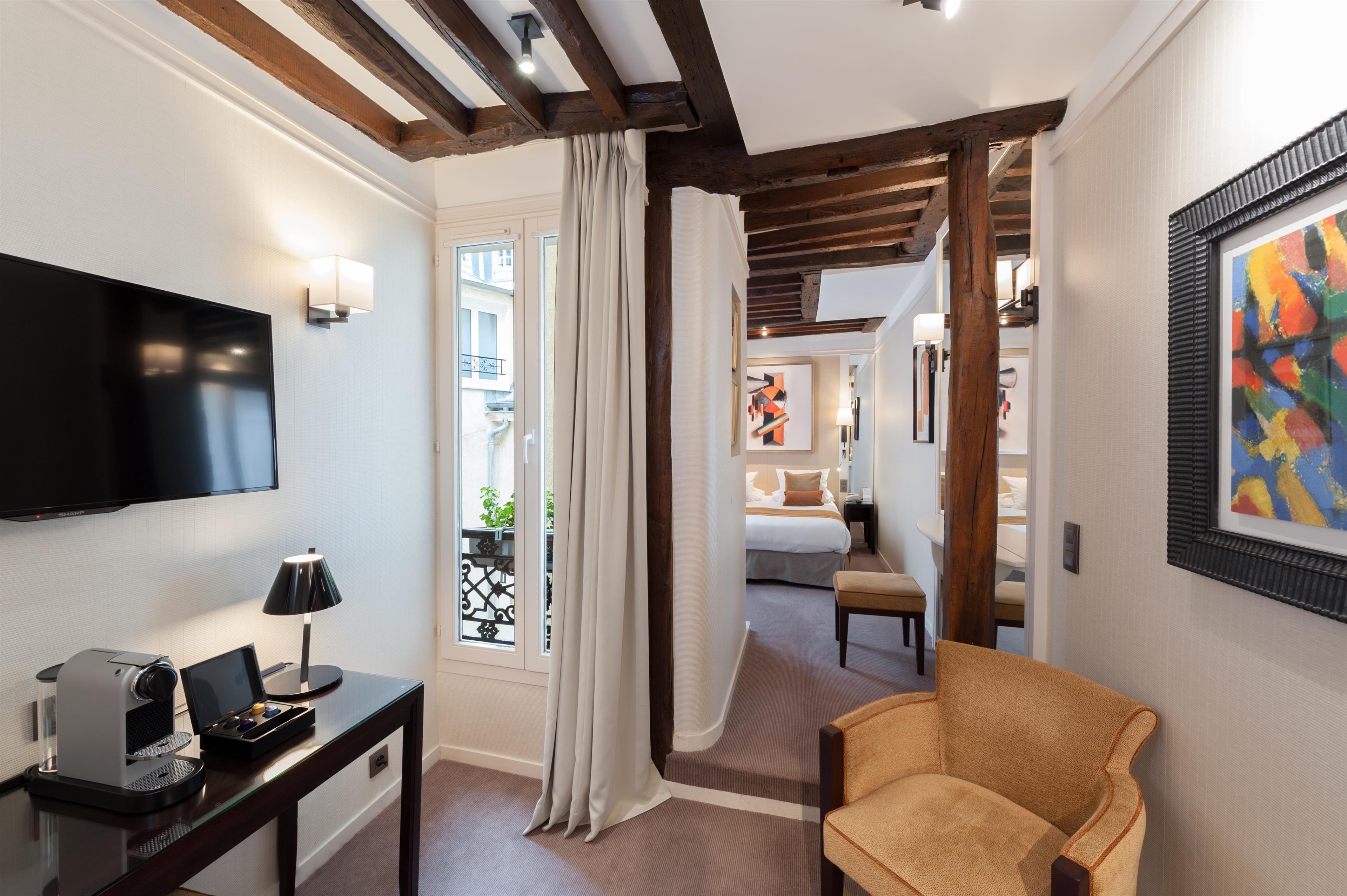 Hotel Western Sydney Opera 3*