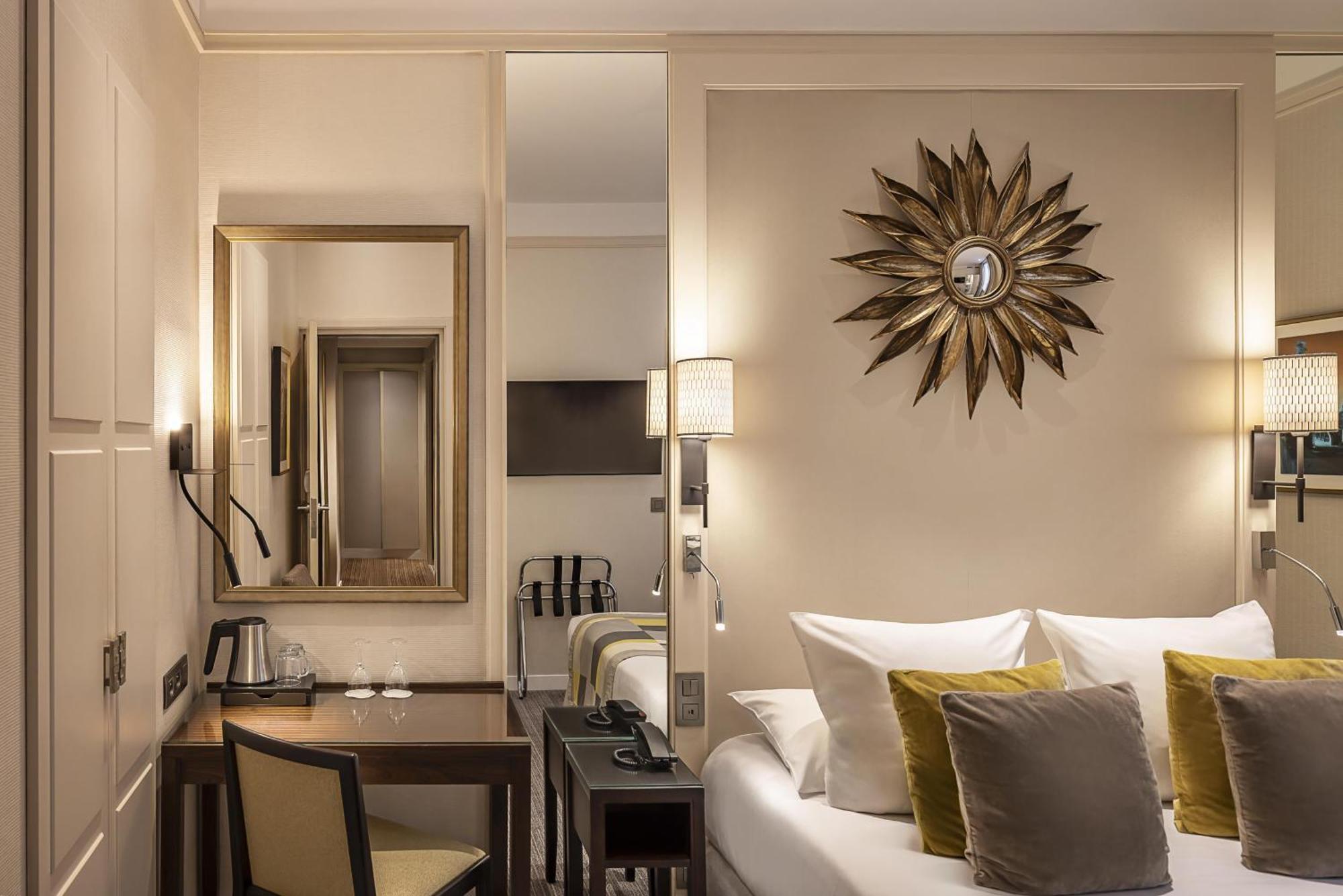Hotel Western Sydney Opera 3*